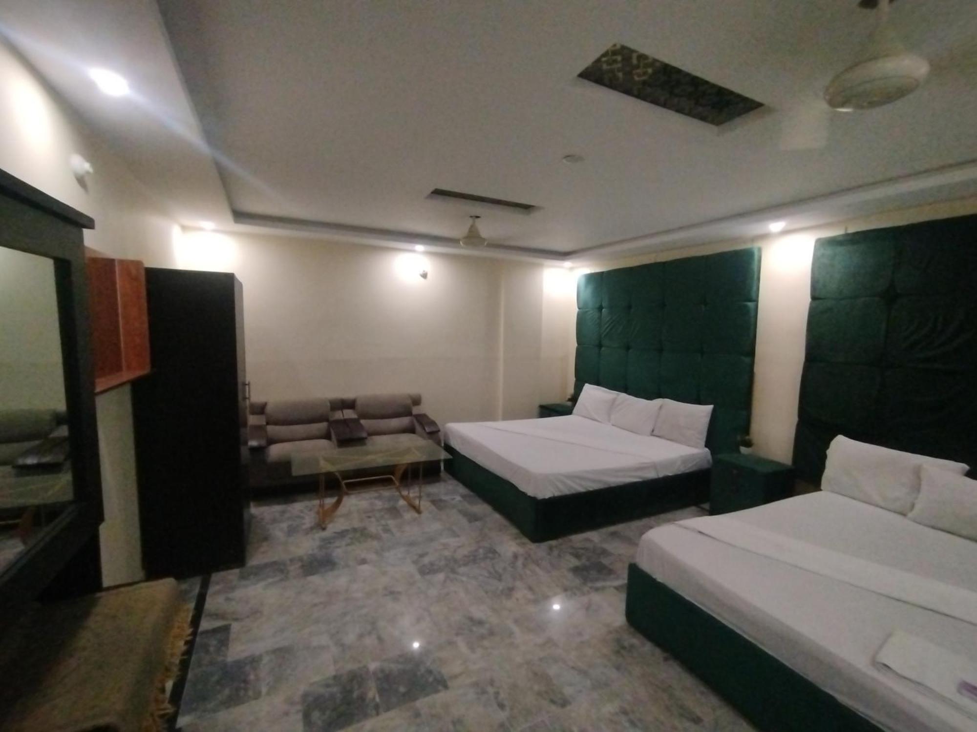 Hotel Crown Plaza, Near Karachi Airport, Darul Sehat Hospital, Dow, Agha Khan And Liaqat Hospital Kültér fotó