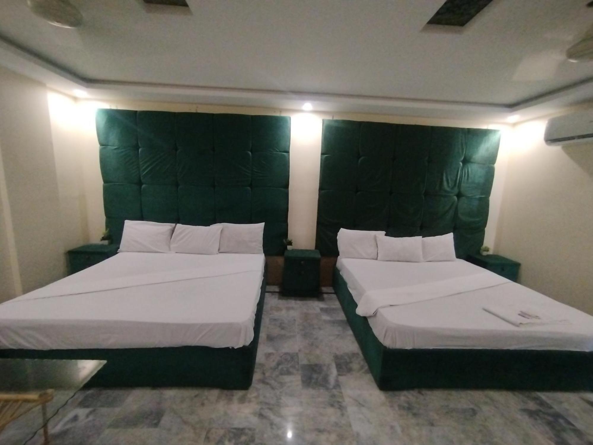 Hotel Crown Plaza, Near Karachi Airport, Darul Sehat Hospital, Dow, Agha Khan And Liaqat Hospital Kültér fotó