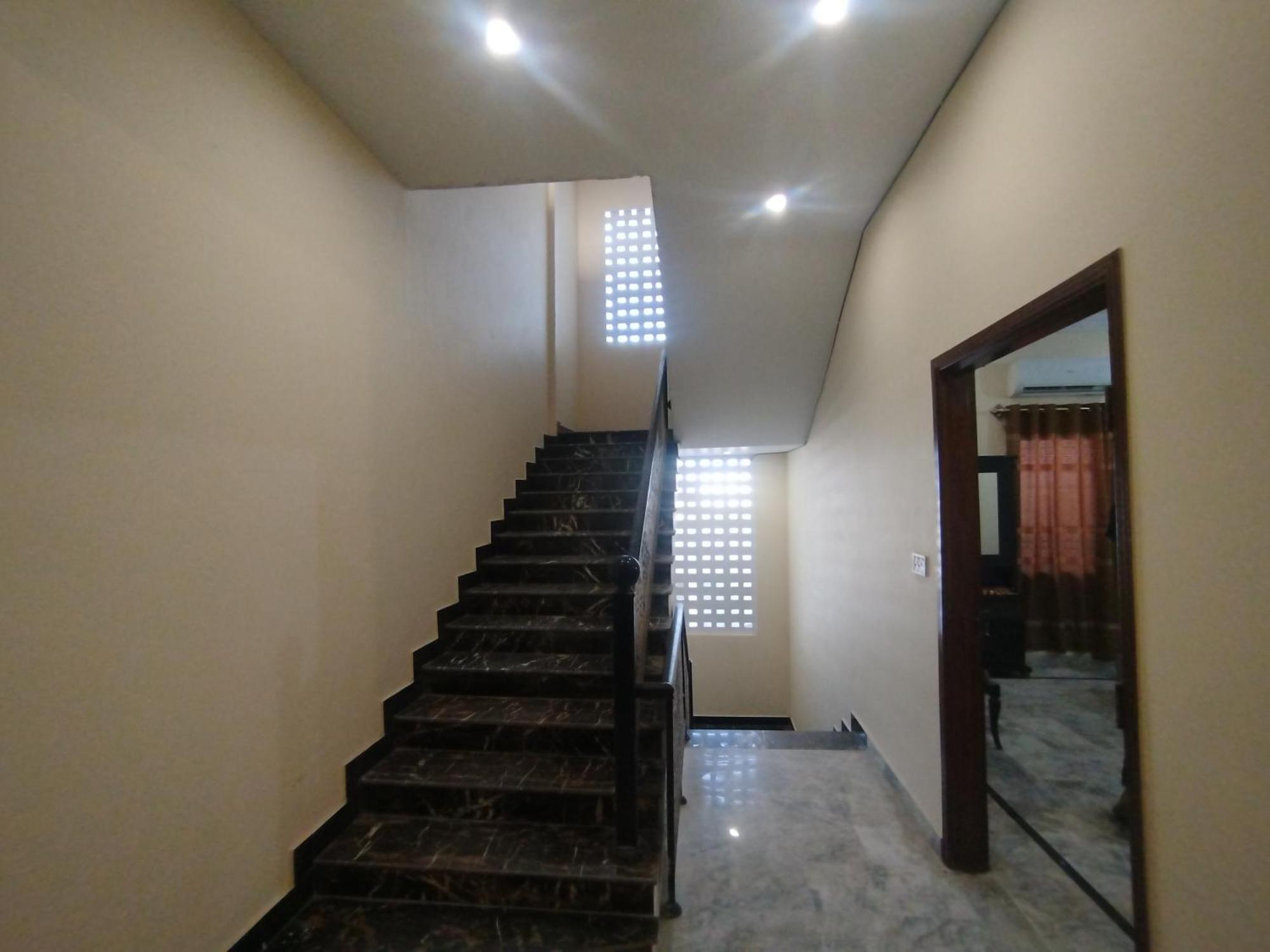 Hotel Crown Plaza, Near Karachi Airport, Darul Sehat Hospital, Dow, Agha Khan And Liaqat Hospital Kültér fotó