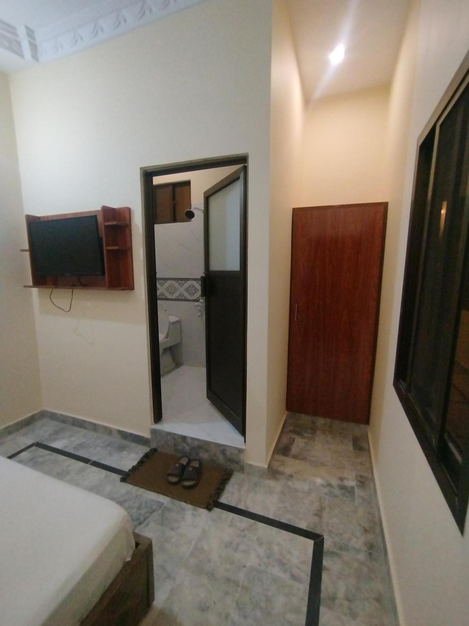 Hotel Crown Plaza, Near Karachi Airport, Darul Sehat Hospital, Dow, Agha Khan And Liaqat Hospital Kültér fotó